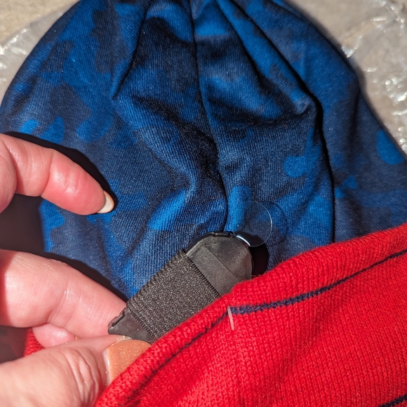 New England Patriots LED Light Up Beanie Knit Cap - Picture 5 of 8